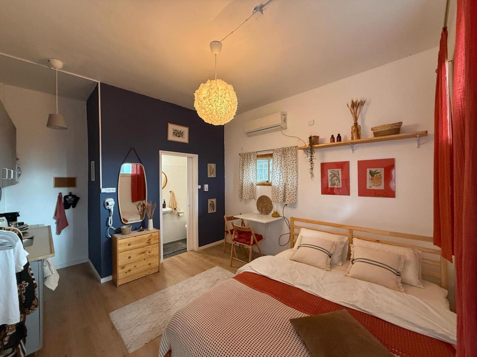 Dotan's Boutique - By The Beach! Tel Aviv